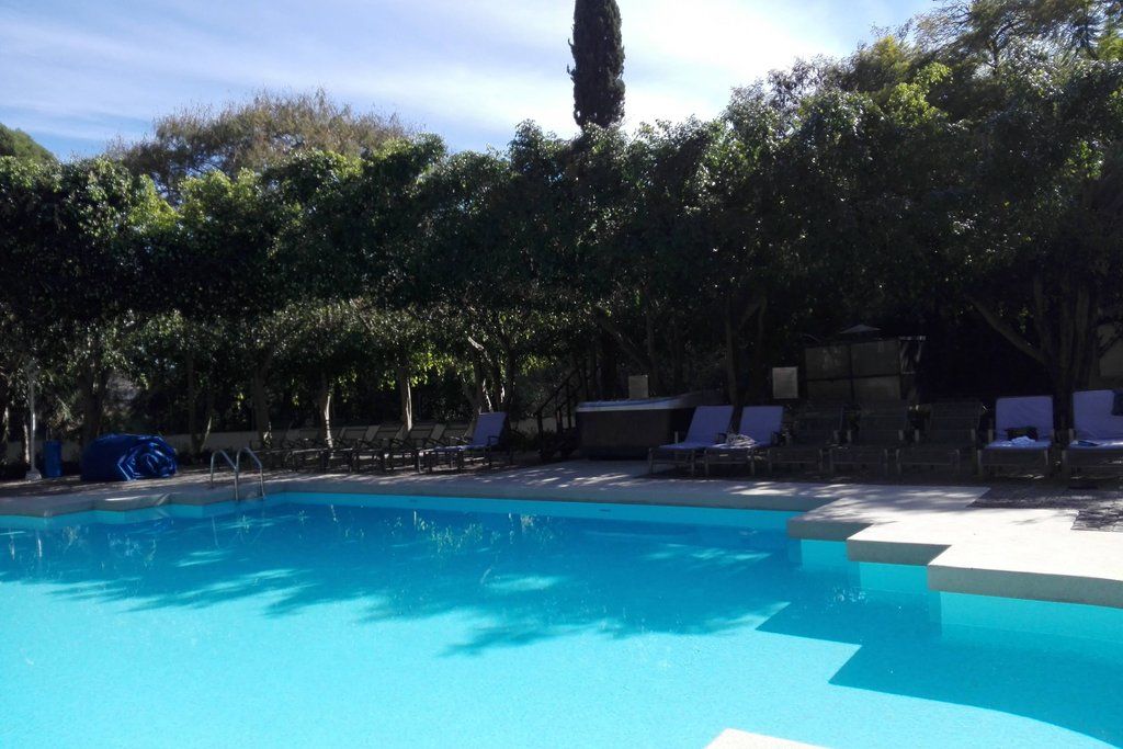 Fiesta Americana Hacienda Ixtapan De La Sal Eksteriør bilde The swimming pool at the hotel